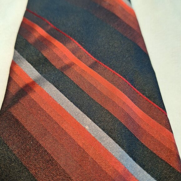 Ferucci Mens Neck Tie Red Burgundy Black White Striped 100% Silk Hand Made - Picture 3 of 6